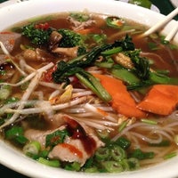 Photo taken at Pho Hoa by Pedro R. on 5/3/2012