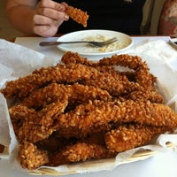 Photo taken at Bayside Chicken by Irvin I. on 8/18/2012