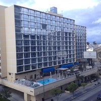 Photo taken at Wilshire Plaza Hotel by Prapapan A. on 4/12/2012