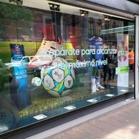 adidas - Downtown - 5 tips de 567 visitantes