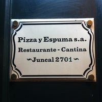 Photo taken at Pizza &amp; Espuma by Juan S. on 8/19/2012