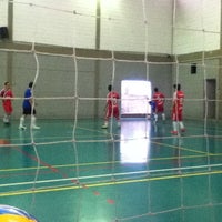 Photo taken at 3 Torneio de Futsal da Catedral Budista Nikkyoji by Yuudi C. on 3/4/2012