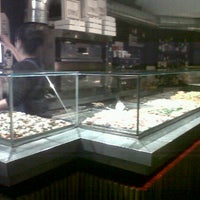 Photo taken at Pizza Al Cuadrado by Bea T. on 5/6/2012