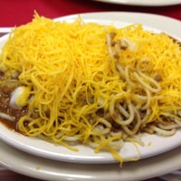 Photo taken at Gold Star Chili by Shon W. on 3/26/2012