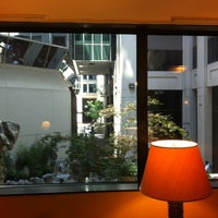 Photo taken at Renaissance Downtown Concierge Lounge by Fresco R. on 5/29/2012