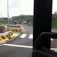 Photo taken at SMRT Buses: Bus 187 by Khairul H. on 8/11/2012