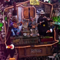 Photo taken at Tinkertown Museum by Dollie D. on 9/7/2012