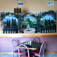Photo taken at La Cantina Italian Restaurant by Cassandra H. on 11/11/2011