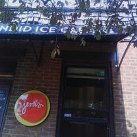 6/3/2011에 Jared R.님이 Jeni&#39;s Splendid Ice Creams에서 찍은 사진