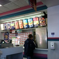 Photo taken at Taco Bell by ᴡ F. on 4/9/2011