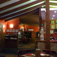 รูปภาพถ่ายที่ La Pizzeria de Renzo โดย Alejandro M. เมื่อ 3/29/2012