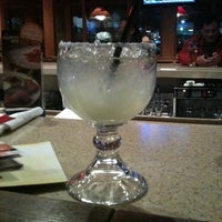 Photo taken at Applebee&amp;#39;s Neighborhood Grill &amp;amp; Bar by Shera T. on 1/26/2011