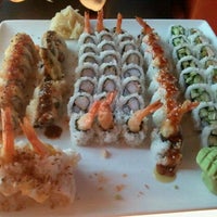 Foto scattata a Blue Sushi Sake Grill da Nick L. il 10/24/2011
