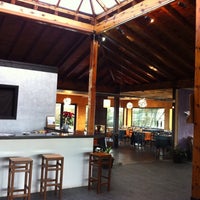 12/18/2011 tarihinde Victorziyaretçi tarafından Restaurante Quinta de Cavia'de çekilen fotoğraf
