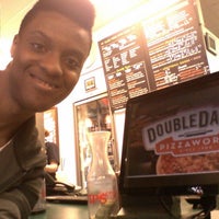 Photo taken at DoubleDave&amp;#39;s Pizzaworks by David N. on 11/26/2011