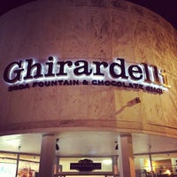 Ghirardelli Chocolate Ice Cream Now Closed City Center Photo Taken At Ghirardelli Chocolate Amp Ice Cream By Abdulrahman A