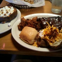 Photo taken at Texas Roadhouse by Carl H. on 6/7/2012