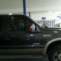 รูปภาพถ่ายที่ Bartow Ford Co. โดย Stephanie H. เมื่อ 3/10/2012