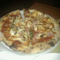 Photo taken at Pepenero Pizza&amp;amp;Pasta by Lubor on 8/24/2011