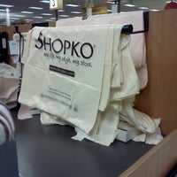 รูปภาพถ่ายที่ Shopko Optical โดย Courtney P. เมื่อ 12/15/2011
