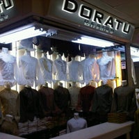 Photo taken at Toko DORATU (Moslem Wear) by Hendrinal M. on 12/3/2011