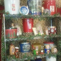 12/9/2011 tarihinde Frank D.ziyaretçi tarafından Carolina Popcorn Shoppe'de çekilen fotoğraf