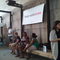 8/23/2012 tarihinde Druce V.ziyaretçi tarafından Loosecubes HQ'de çekilen fotoğraf