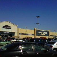 Photo taken at Walmart Supercentre by Larry L. on 10/7/2011