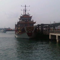 Photo taken at Imperial Cheng Ho Cruises by Marina D. on 9/25/2011