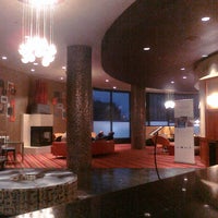 Photo taken at Radisson Hotel Duluth-Harborview by Mai N. on 10/24/2011