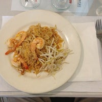 Foto scattata a Lai Thai Cuisine da Chih-Han C. il 8/10/2012