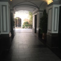 Foto scattata a Palazzo Alabardieri da Luigi C. il 6/13/2012