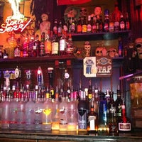 Red Door Saloon Bar