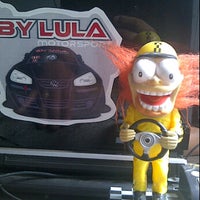 รูปภาพถ่ายที่ By Lula Motorsport โดย Gustavo B. เมื่อ 1/9/2012