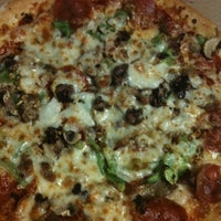Foto tirada no(a) Oliveo Pizza por Anastasios T. em 11/5/2011