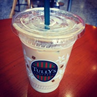 Photo taken at TULLY&amp;#39;S COFFEE 都庁店 by tetsukiting on 6/27/2012