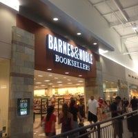 Barnes Noble 3881 S Cooper St 2027