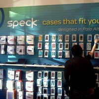 Foto diambil di Speck: The Store oleh Tomoko H. pada 4/21/2012