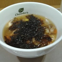 Photo taken at Chowder&#39;s Select Soup! ecute品川店 by Hiroaki K. on 7/2/2012