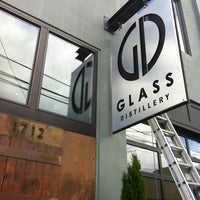Foto scattata a Glass Distillery da Jess E. il 6/8/2012