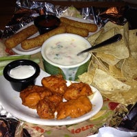 Photo taken at Applebee&amp;#39;s Grill + Bar by Eric W. on 2/24/2012