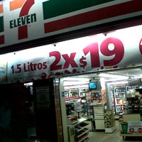 Photo taken at 7- Eleven by Fidel C. on 5/11/2012