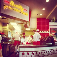 Photo taken at In-N-Out Burger by Dain S. on 6/5/2012