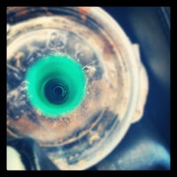 Photo taken at Starbucks by Crizalynne V. on 8/19/2012