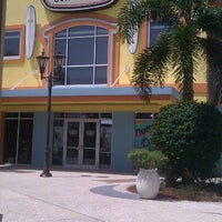 7/25/2012 tarihinde Linda Z.ziyaretçi tarafından Gulf Coast Town Center'de çekilen fotoğraf