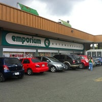 Photo taken at Automercado Emporium by Jose G. on 5/30/2012