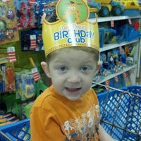 Photo taken at Toys&amp;quot;R&amp;quot;Us by Sheena P. on 5/7/2012