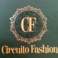 Photo taken at Circuito Fashion by Gustavo M. on 5/26/2012