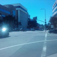 Photo taken at Ventura Blvd &amp; Hayvenhurst Ave by Gereron S. on 3/10/2011
