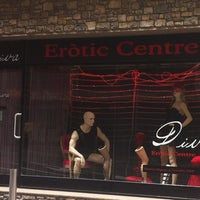 Foto tirada no(a) Diva Eròtic Centre por Alain em 6/9/2012